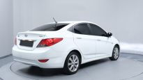 Hyundai Accent Blue - 1301-1600cm3 MANUEL 2018 Model