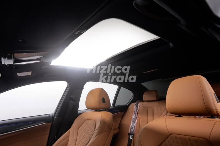 BMW 5 Serisi - 2501-3000cm3 OTOMATİK 2019 Model